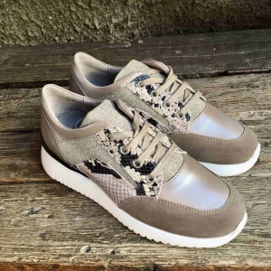 Tomasi sneaker predisposta Lupita